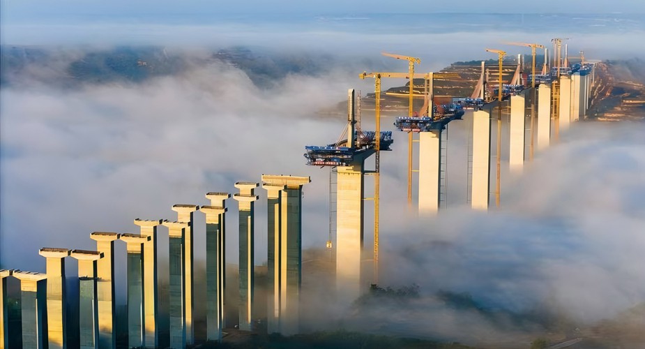 ���̼���