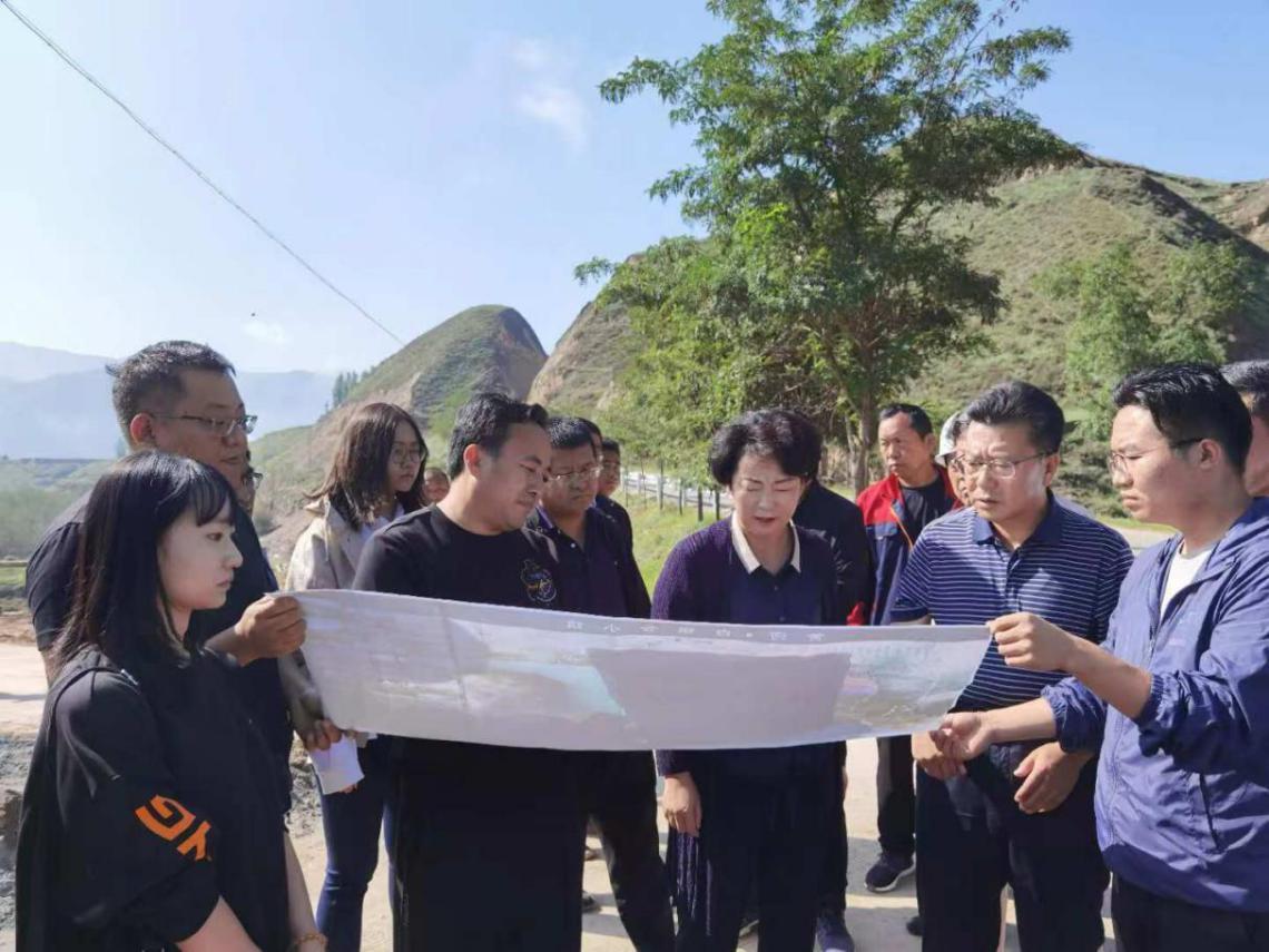 ������������  �����������<br/>�����������Ժ�нӵĻƺӡ�������С����Ŀ˳���ƽ�