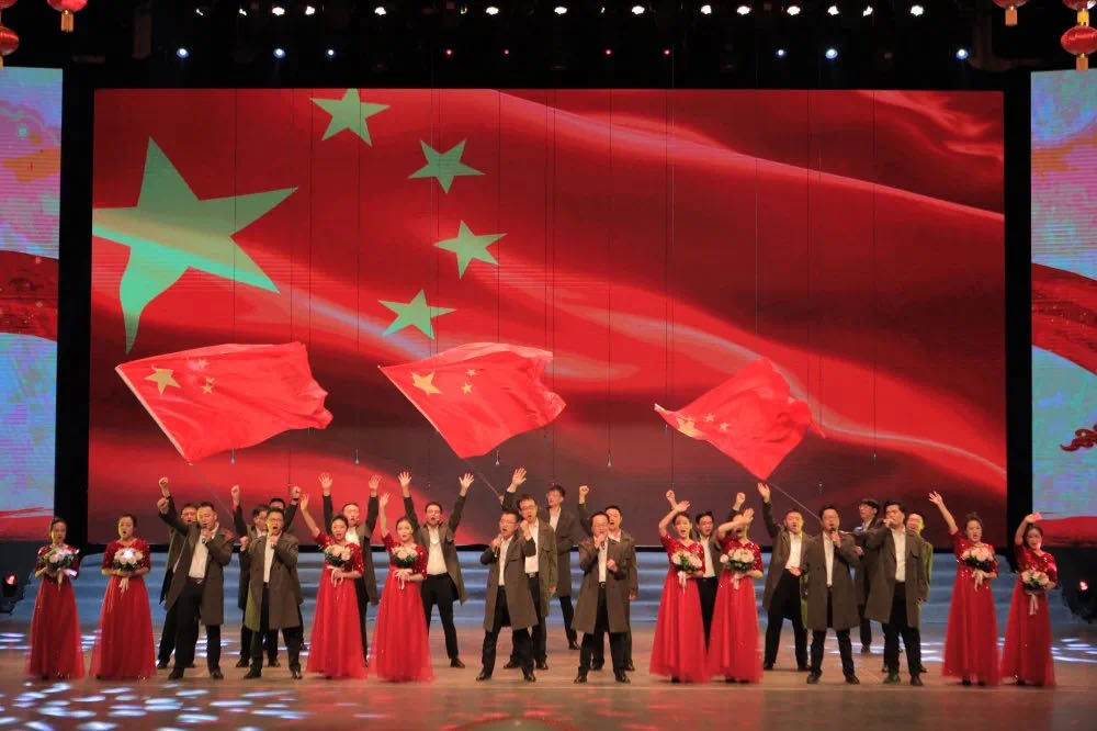 1624244570834048886.jpg 建院演出2.jpg